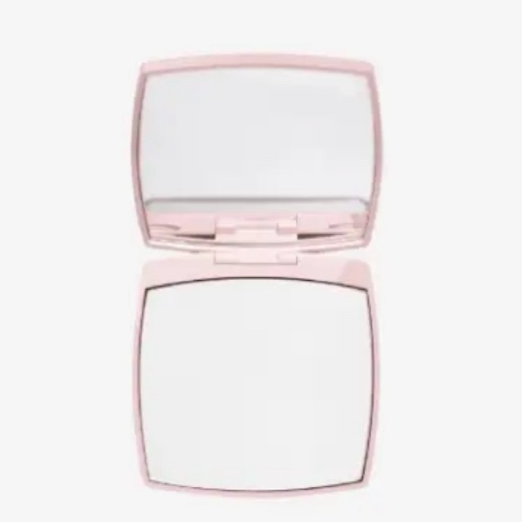 CHANEL DUAL COMPACT MIRROR - LIMITED STOCK BALLERINA WITH BOX/VELVET DUSTBAG - Picture 9 of 12